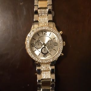 Men's or womens watch brand new